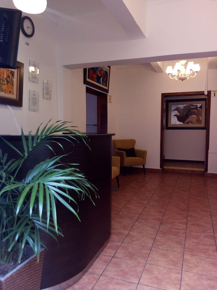 Jose Luis Hostal Boutique Lima Exterior photo